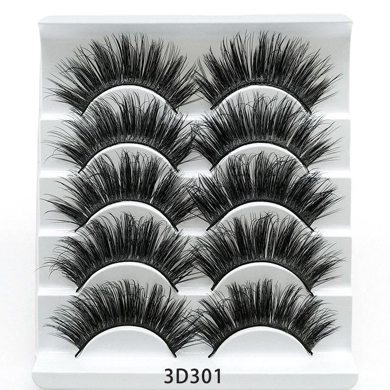 QELVENA 3D Soft False Eyelashes – 5 Pairs